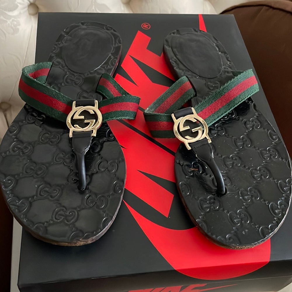 Gucci sandals